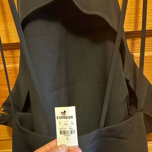 Halter with back straps. - Picture 1 of 4